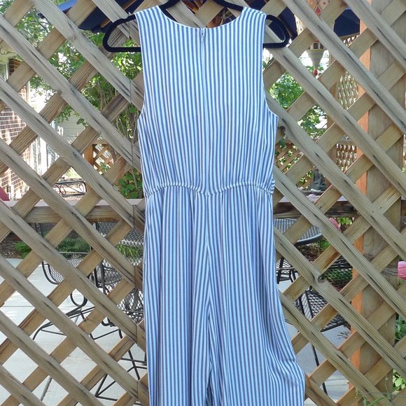 STRIPE DRAPE FRONT JUMPSUIT - Picture 3 of 7